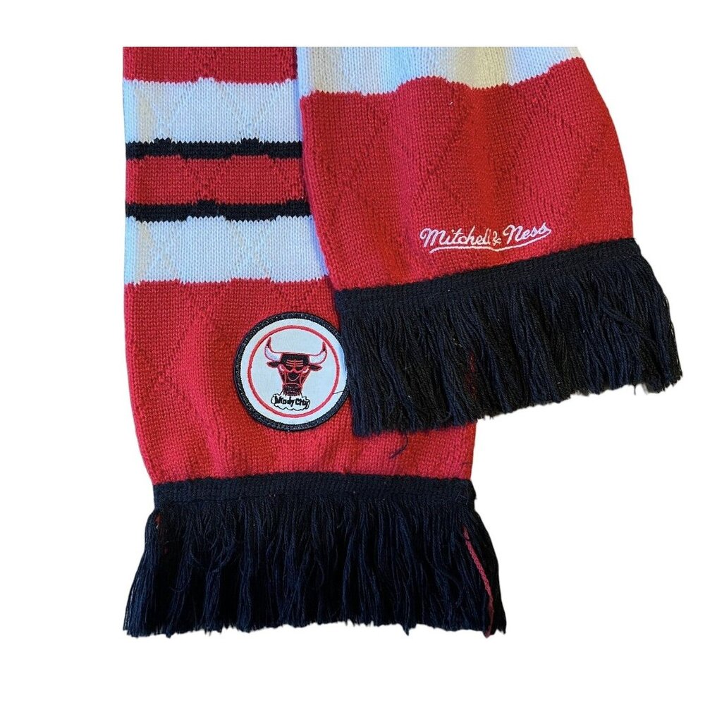 Chicago Bulls Mitchell & Ness Men’s Scarf Windy City 64x8 Athletic Preppy Active